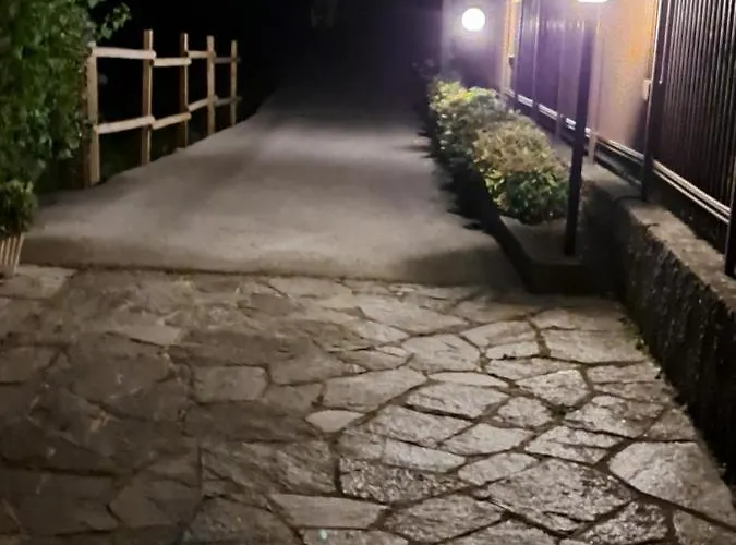 & Blue House 別荘 Valbrona