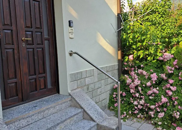 & Blue House Holiday home *