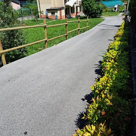 & Blue House Valbrona